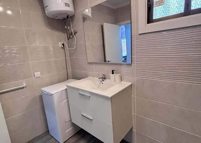 Sun & Pool Retreat Complex * Costa Adeje (Tenerife)