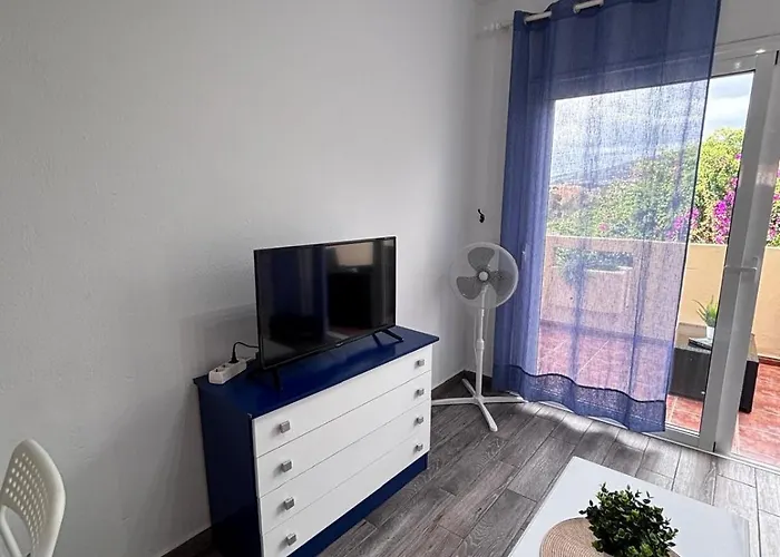 Sun & Pool Retreat Complex * アデヘ